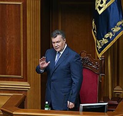 Говорит и подсказывает