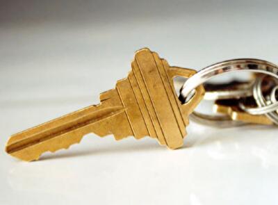 Сколько должен зарабатывать украинец, чтобы купить квартиру