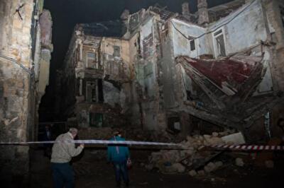 Очередное обрушение в «климовском» квартале: на Куйбышева рухнул дом. Фото