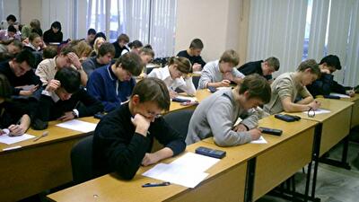 Почему украинцы хотят, чтобы их дети учились за границей?