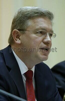 Евросоюз обещает Украине финпомощь и поддержу в переговорах с МВФ