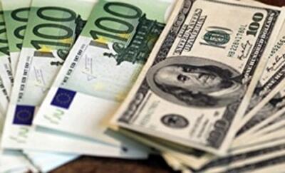 Спрос населения на валюту снизился в 20 раз