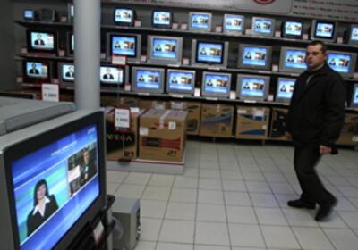 Украинцы настроились на крупные покупки, опасаясь обесценивания гривны
