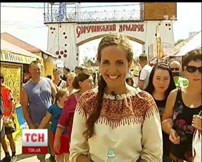 На Сорочинской ярмарке торгуют китайским товаром и кормят покупателей шашлыком