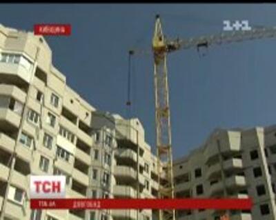 На Киевщине людей бросили в незавершенной новостройке