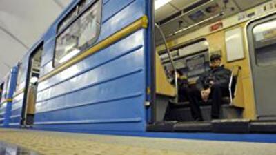 В Киеве сегодня закроют станцию метро "Олимпийская"