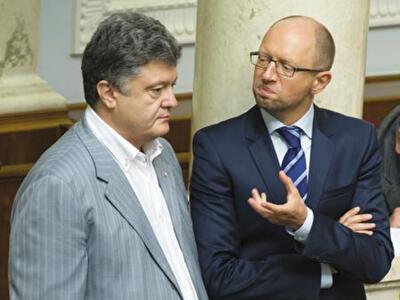 Диктатура фантика: почему любое пустое место за месяц превращается в мессию и надежду нации