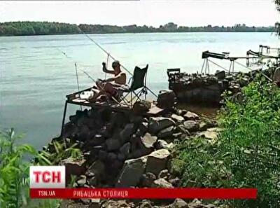 На Днепре рыбаки построили свой Киев