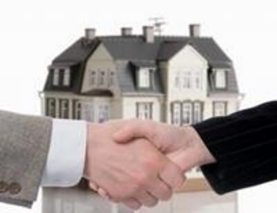 Осенью цены на жилье снизится, а стоимость оформления договоров возрастет