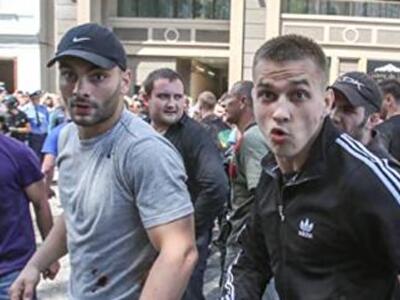 В Киеве появилась услуга "титушки на заказ"