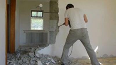 Украинцам разрешили сносить стены в квартирах