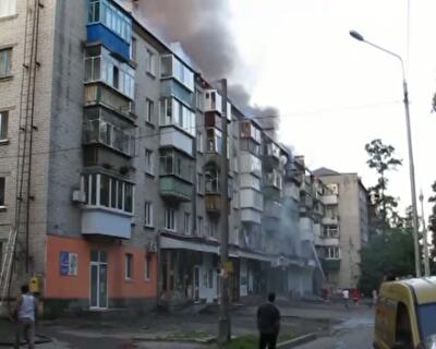 В Броварах огонь полностью "сожрал" крышу пятиэтажки