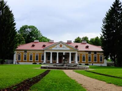 Как провести выходные в замке некоронованного короля, или 5 причин побывать в Староконстантинове и Самчиках. Фото