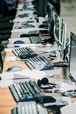 Интернет связывают законами