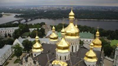 Украинцы верят церкви, журналистам и милиционерам