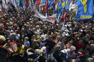 Cегодня в Киеве - день больших протестов и праздников