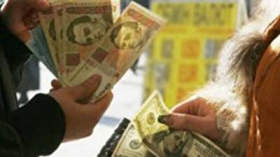 Чем грозит украинцам новый валютный налог 