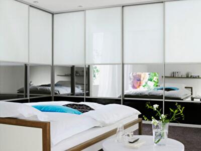 Угловой шкаф-купе