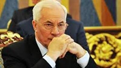 Азаров поручил провести ревизию всех объектов после отопительного сезона