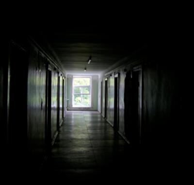 За полтора года в Севастополе наметили принять в собственность громады 12 общежитий 