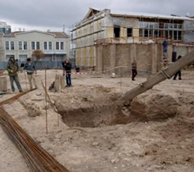 Власти пообещали построить на месте гостиницы «Астория» в Симферополе уникальный фонтан. Фото