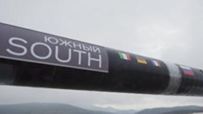 "Газпром" строит "откатопровод", чтобы напугать Украину