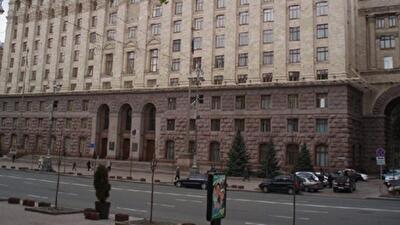 Под стенами Киевсовета проходят сразу 4 различные акции