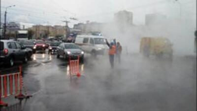 В Киеве перекроют движение из-за прорыва теплосети