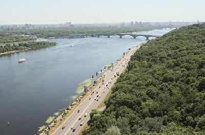 Какие парки и скверы приведут в порядок в Киеве