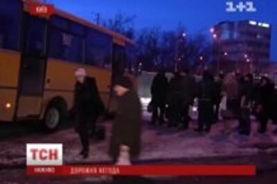 Обещания чиновников не оправдались: Киев снова застыл в пробках