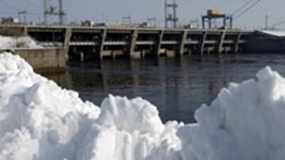 ГосЧС будет сбрасывать воду с Днепровских водохранилищ, чтобы не было подтоплений