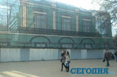 В Одессе памятник архитектуры хотят превратить в ТЦ. Жители в шоке: "Уже и до Приморского добрались!"