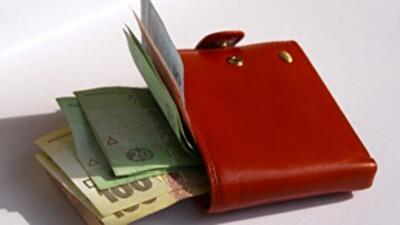 Задолженность по зарплате в Украине снизилась почти на 61%