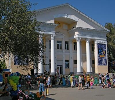 Восстановление кинотеатра в Феодосии оценили в 350 тыс. грн