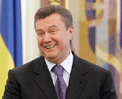Янукович призывает украинцев еще подождать с "покращенням"