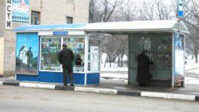 В Киеве запретили киоски на остановках