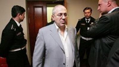 Раздача земли для своих: дочь депутата Киевсовета получила десять соток в Пуще-Водице