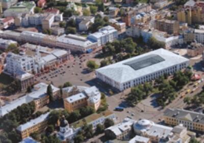 Киевский суд разрешил продолжать строительные работы в Гостином дворе