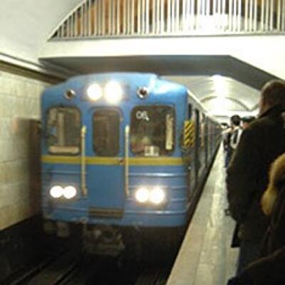 Киевское метро отключат от электричества за долги