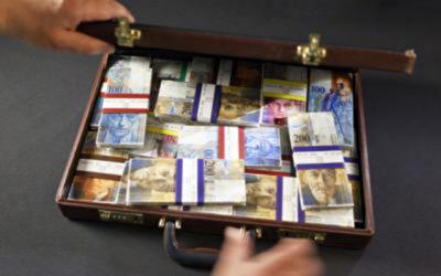 Швейцария хочет установить ограничения на расчеты наличными