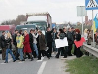 Киевлян обязали сообщать о митингах за 10 дней