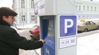 В Киеве до конца года установят 150 паркоматов