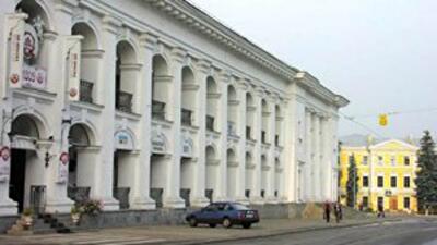 Гостиный двор может стать коммунальной собственностью