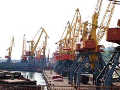 Горсовет продаёт недорого гектар земли возле порта