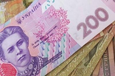 В Киеве увеличат зарплаты и удержат тарифы на коммуналку