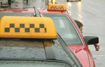 Новые "гаишники" будут отбирать автомобили у таксистов-нелегалов