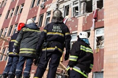 Осторожно - газ: при утечке нельзя включать свет, а от трагедии спасут открытые окна