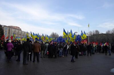 Смета Одесской области на 2013 год: вырастут зарплаты медикам, но вдвое урежут строительство