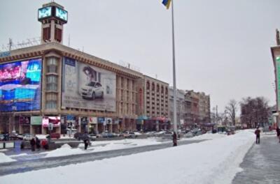Киевляне не получили обещанного катка на Майдане