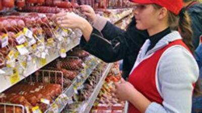 Украинцы в 2012 году стали больше тратить денег на покупки